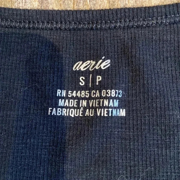 Aerie| Crop  T- shirt - Picture 2 of 4